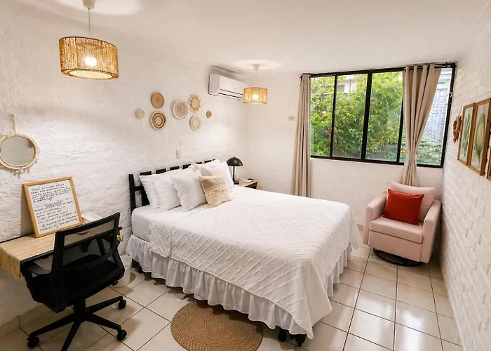Charming And Cozy Little House Near Wtc & Hilton Heart Of Escalon San Salvador